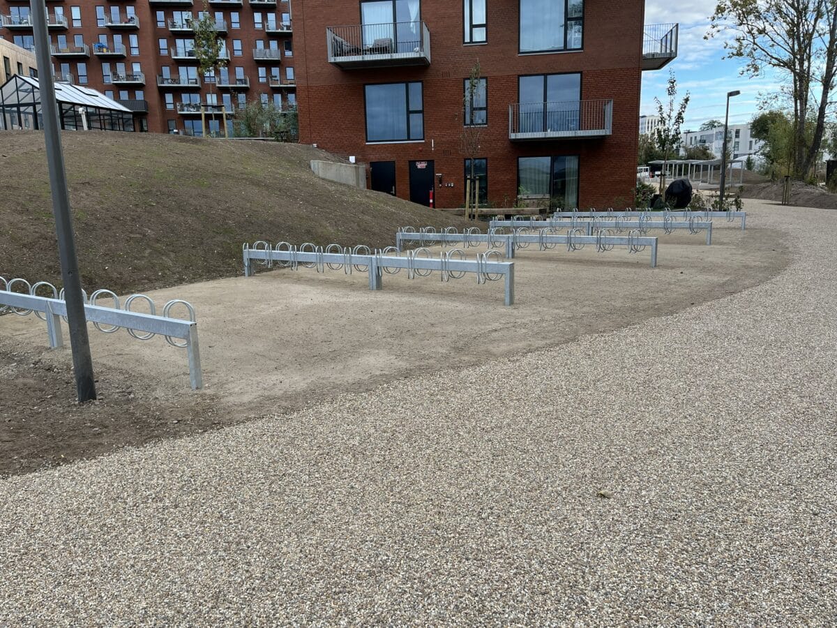 Dobbelt cykelparkering ved Hørkær Have